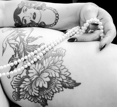 Original Conceptual Nude Photography by Caroline Conejero