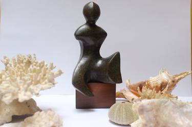 Black Stone Female Figure Sculpture thumb