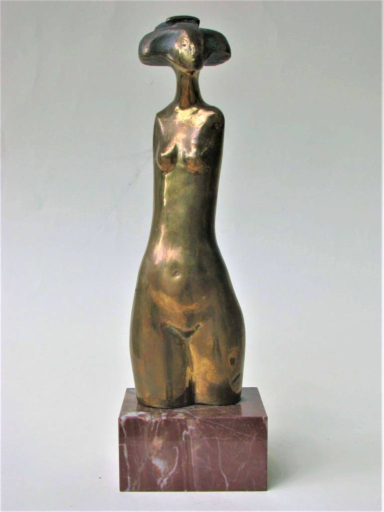 Original Figurative Women Sculpture by Antoni Maslyk