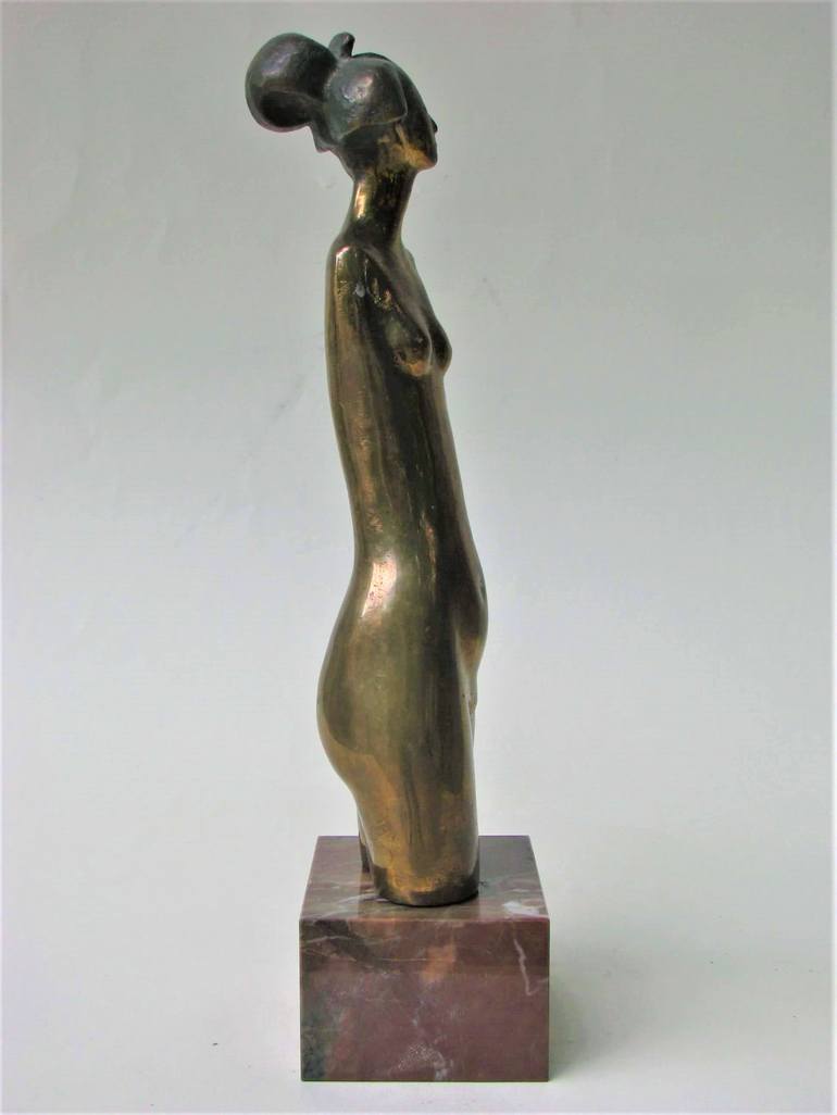 Original Figurative Women Sculpture by Antoni Maslyk
