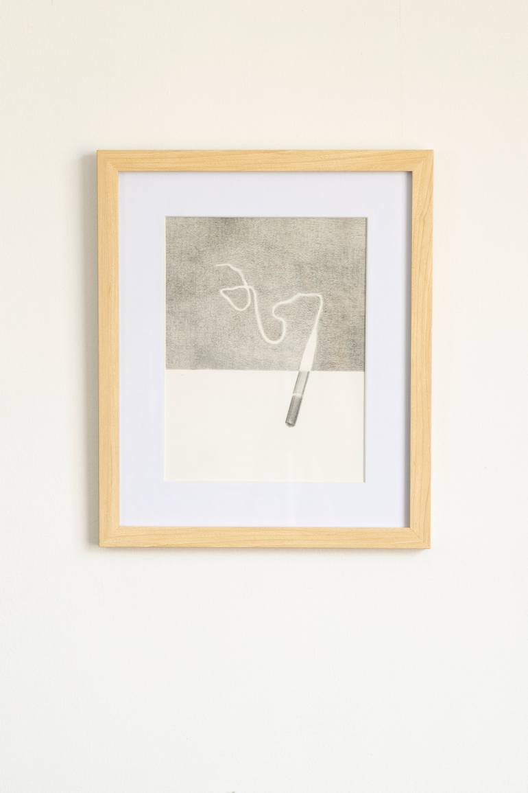 Original Figurative Still Life Drawing by Édgar Güiza