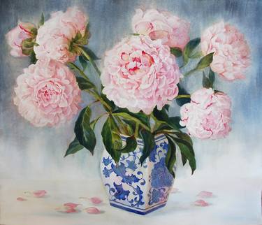 Peonies in a Chinese vase thumb