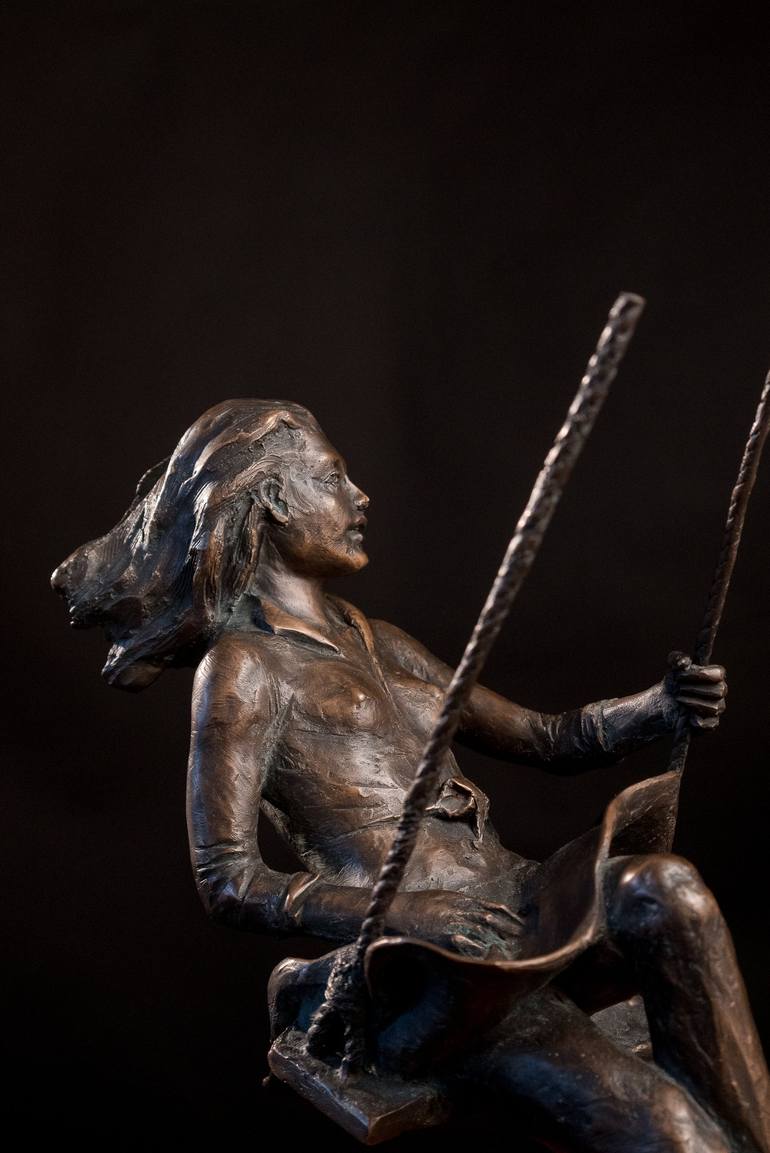 Original Women Sculpture by Leonardo Lucchi