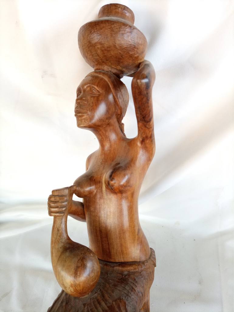 Original Women Sculpture by Jafeth Moiane