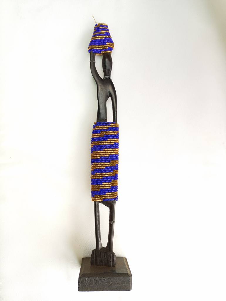 Original Women Sculpture by Jafeth Moiane