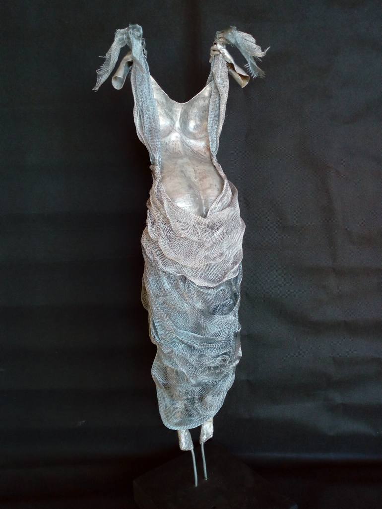 Original Conceptual Women Sculpture by Vivi Herrera