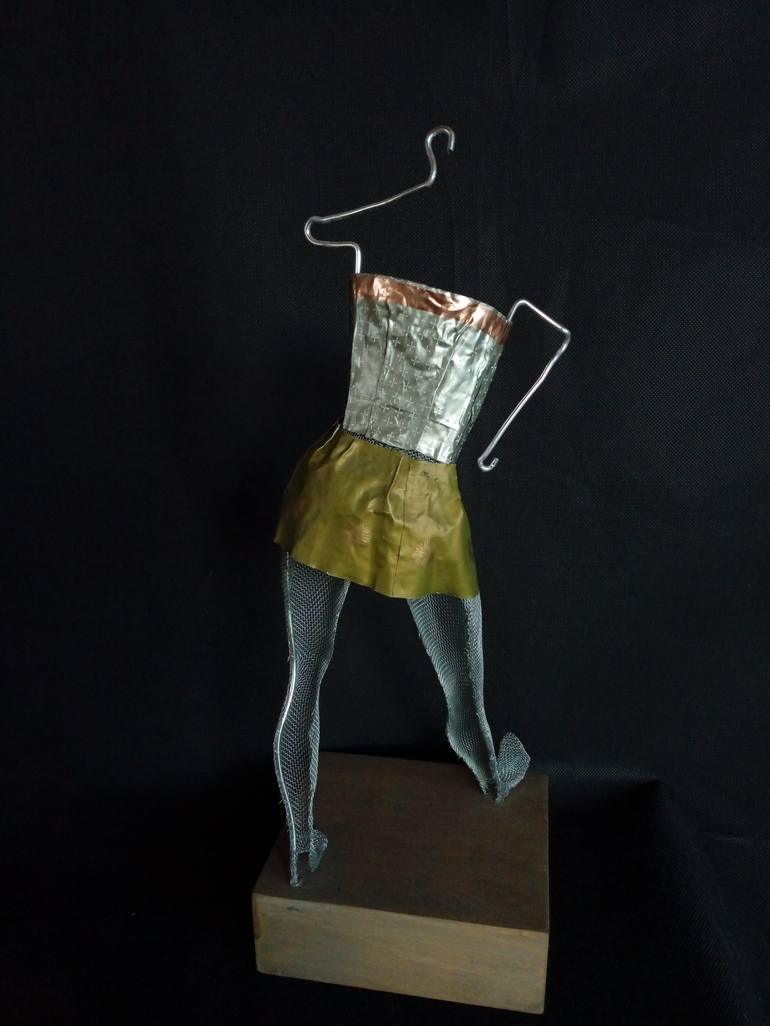 Original Conceptual Women Sculpture by Vivi Herrera