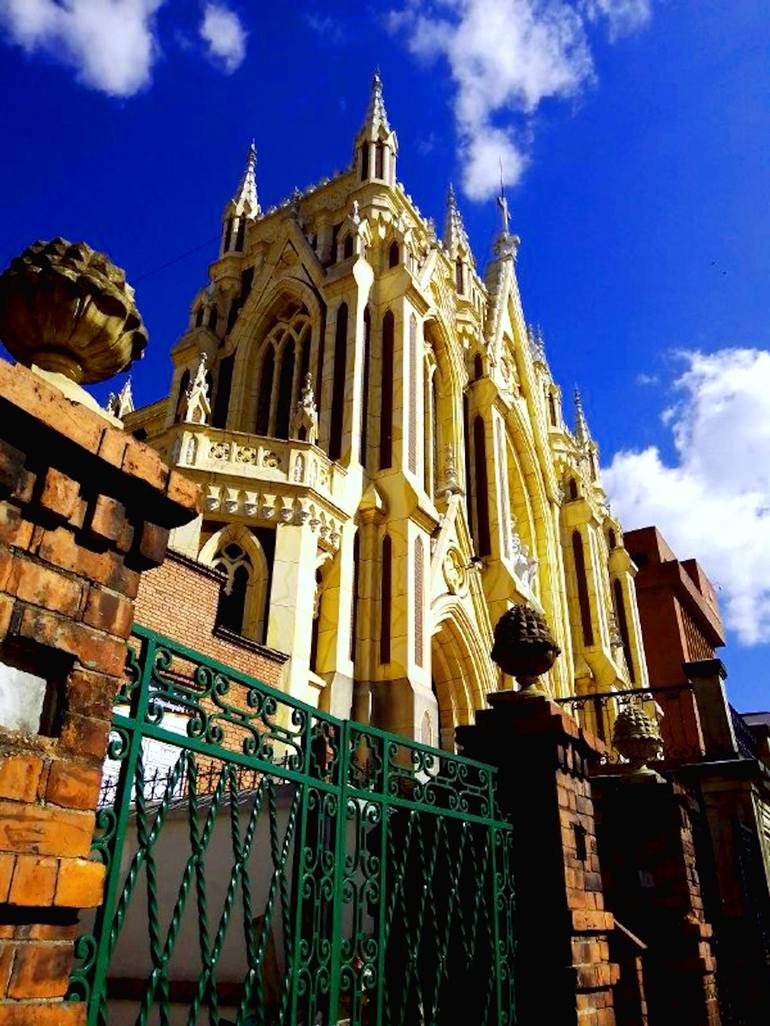 View towards the Cathedral of Santo Tomas de Aquino. - Print