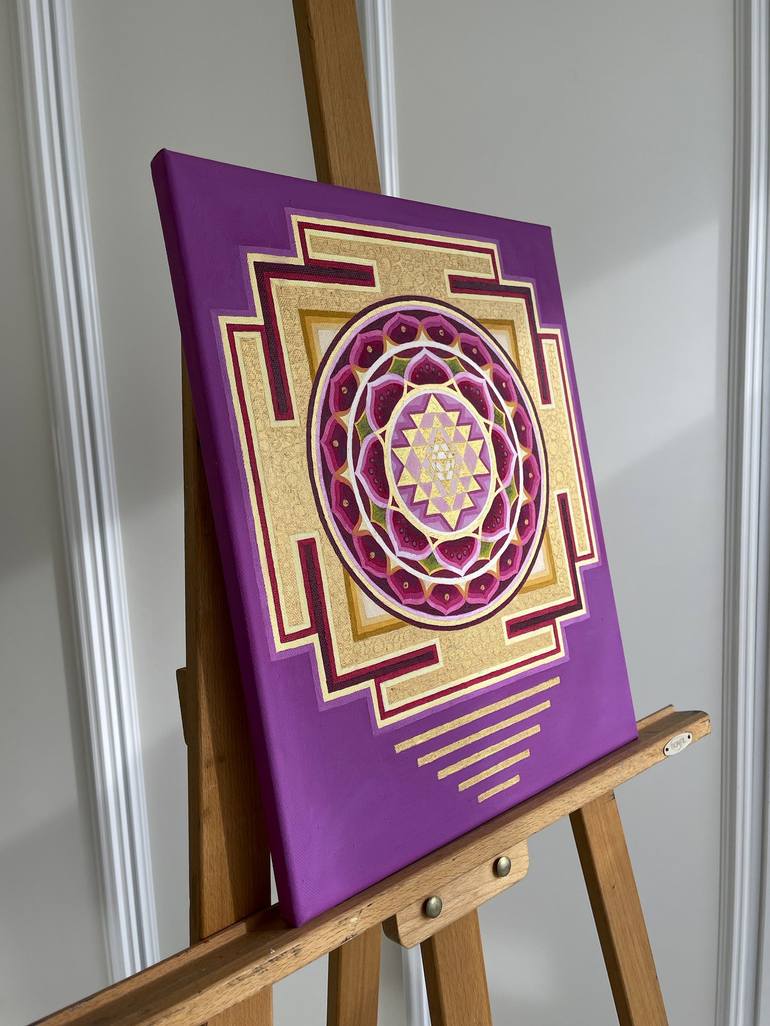 Purple Sri Yantra wooden harmonising disk