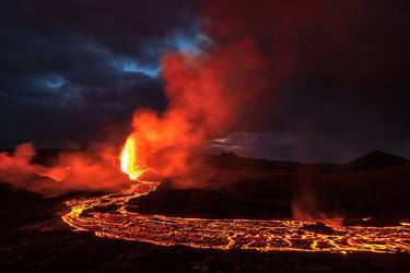 Fagradalsfjall volcanic eruption in the night, Iceland thumb