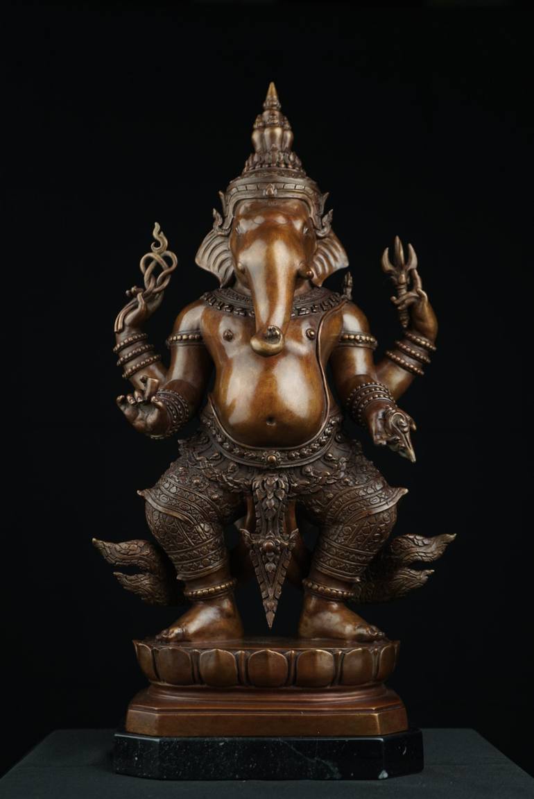 Original Culture Sculpture by Vayupad Ruttanapet