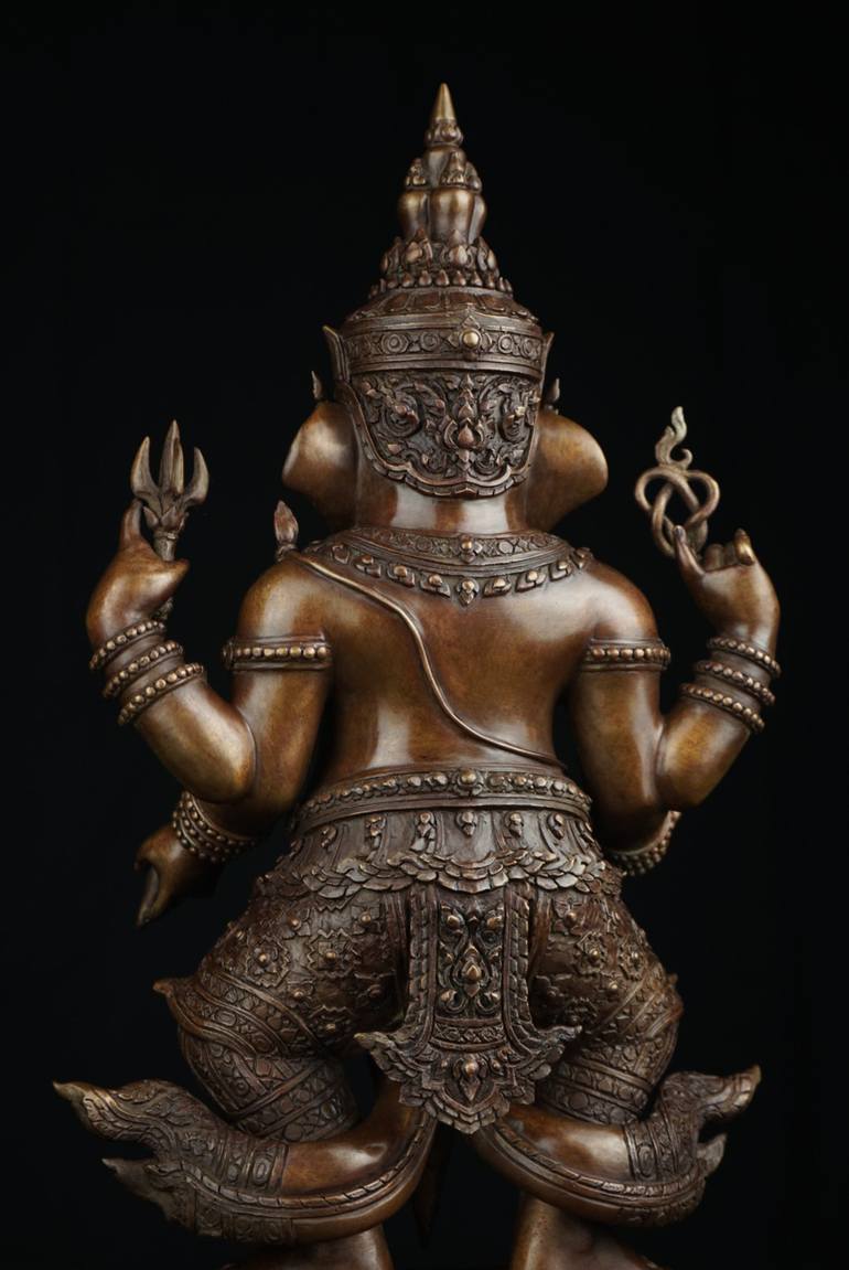 Original Culture Sculpture by Vayupad Ruttanapet
