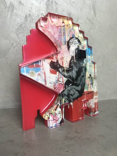 Original Street Art Pop Culture/Celebrity Sculpture by Art-Cade Bites