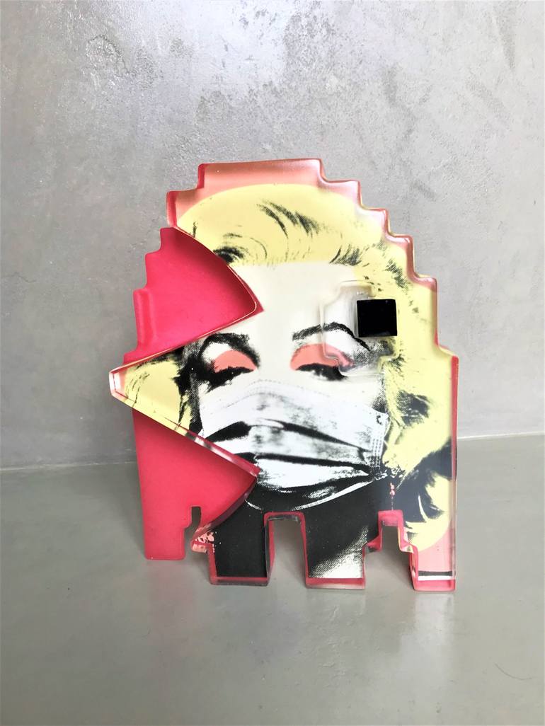 Original Pop Culture/Celebrity Sculpture by Art-Cade Bites