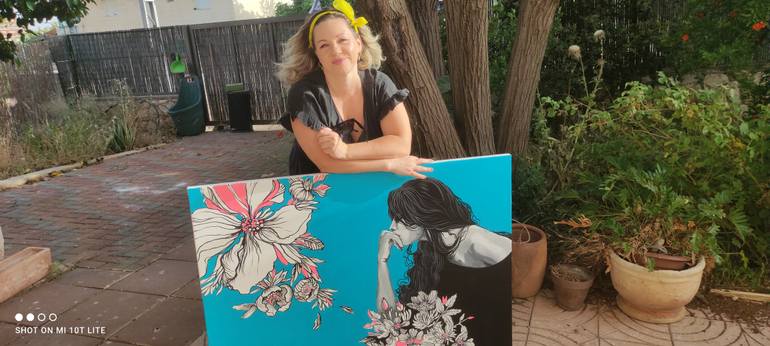 Original Figurative Floral Painting by Maria Kireev