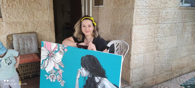 Original Figurative Floral Painting by Maria Kireev