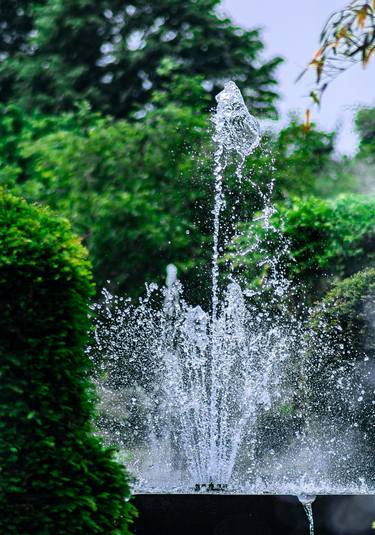 Original Art Deco Water Photography by Sergio Cerezer