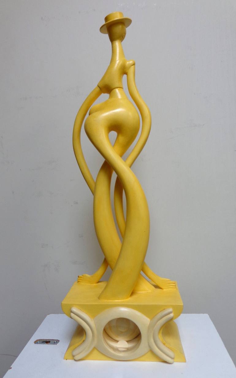 Original Body Sculpture by Miriam van Zelst