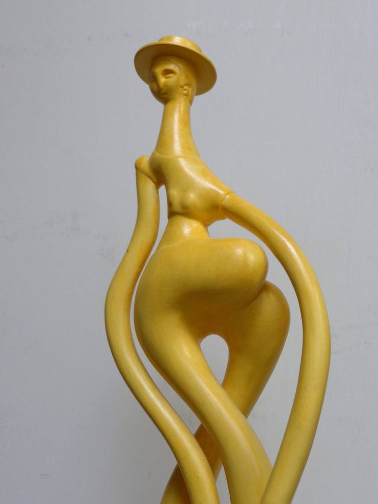 Original Body Sculpture by Miriam van Zelst