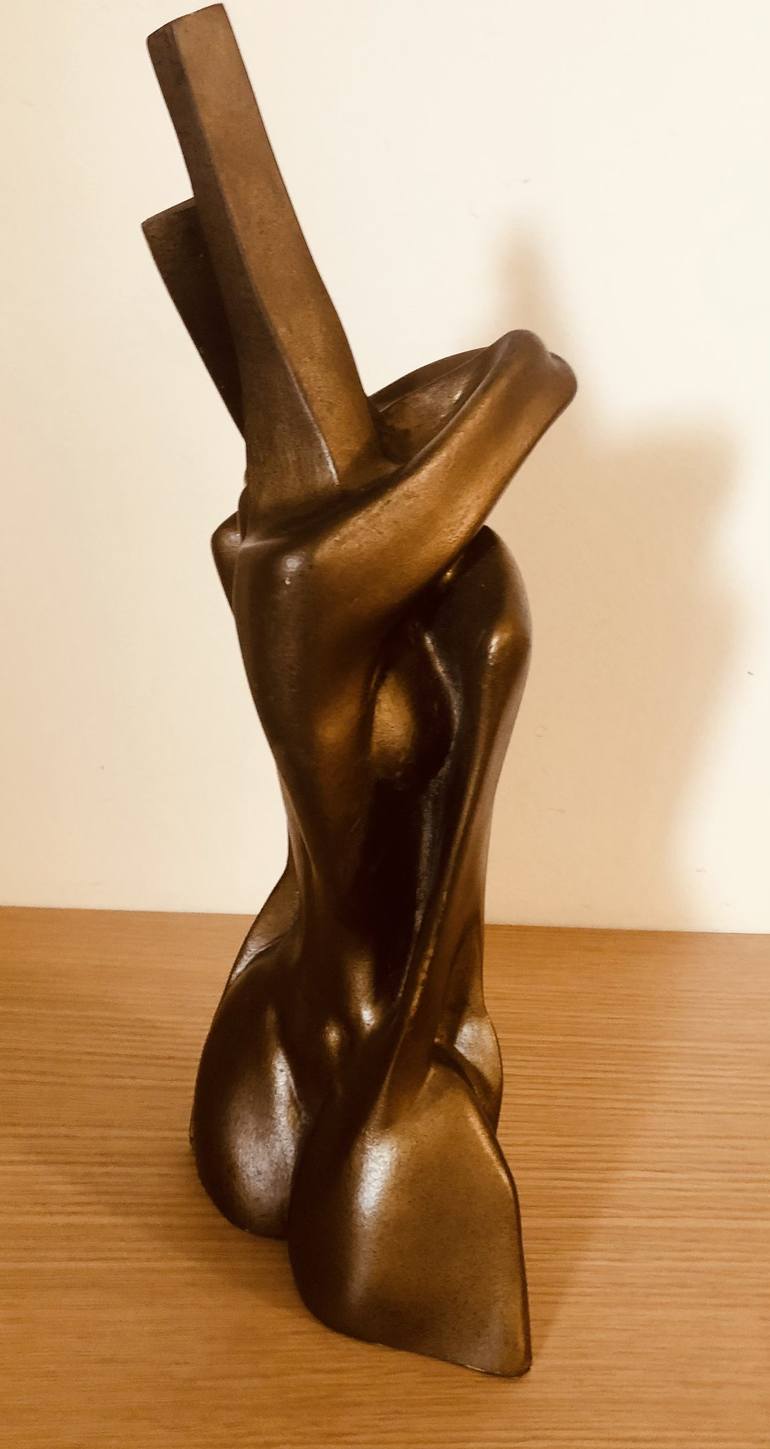 Original Modern Love Sculpture by Gianni Pinna