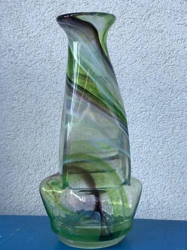 Pistachio Cream Vase thumb