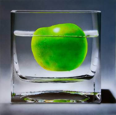 Green Apple Suspended in Water thumb
