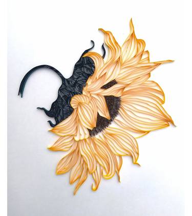 Sunflower of paper thumb