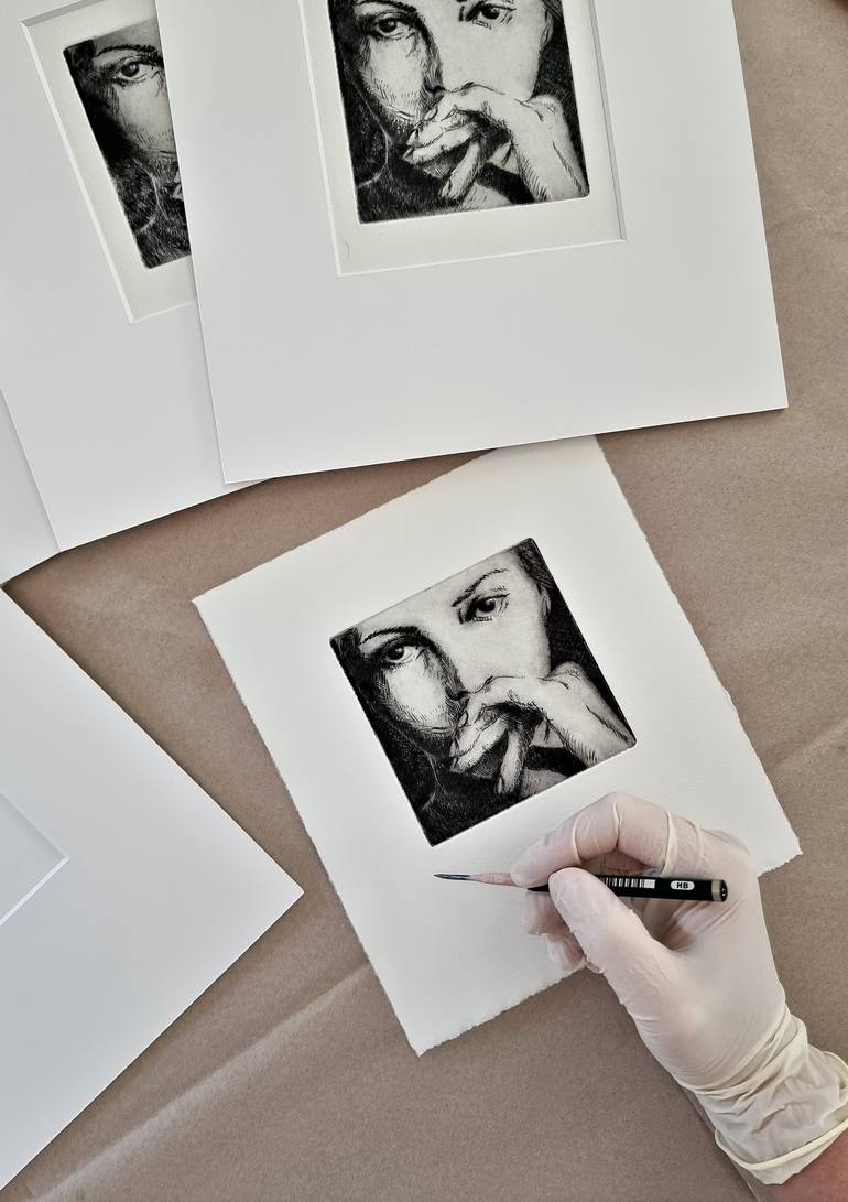 Original Women Printmaking by Artmoods TP