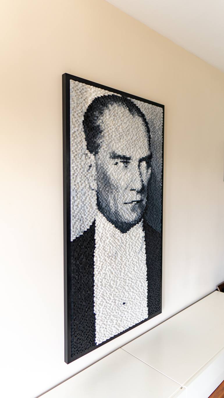 Original Abstract Pop Culture/Celebrity Sculpture by Arda Ihsan  Beyhan Esra 