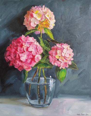 Pink hydrangeas in glass vase still life thumb