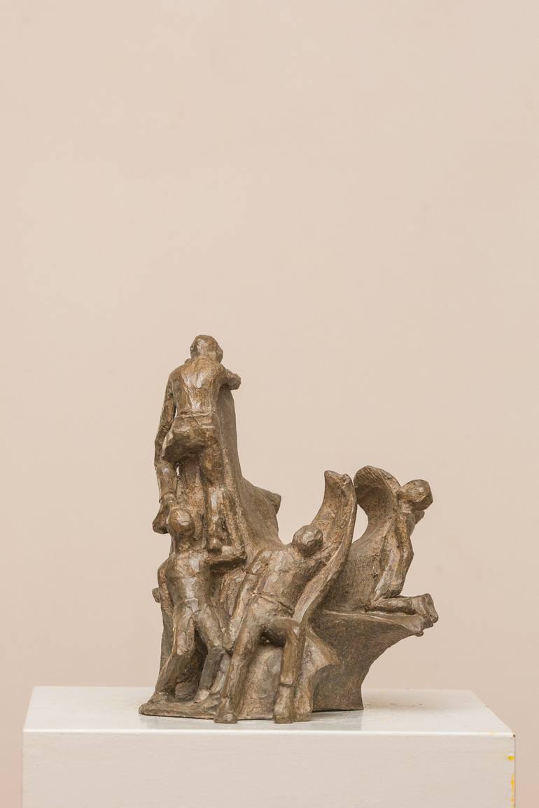 Original Men Sculpture by Paulina Cassimatis