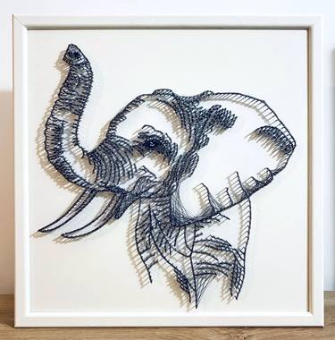 Safari - Elephant 3D String Art sculpture thumb