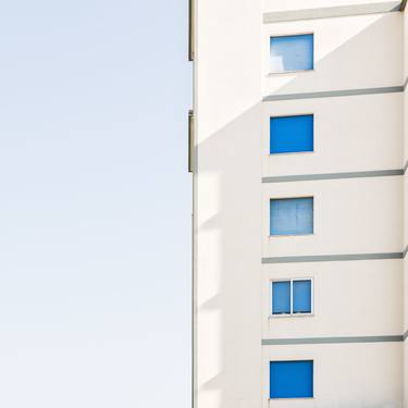 Minimal Building - Limited edition of 10 thumb