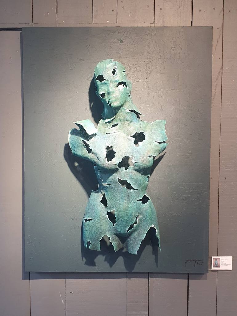 Original Cubism Body Sculpture by Gonca Kopuz