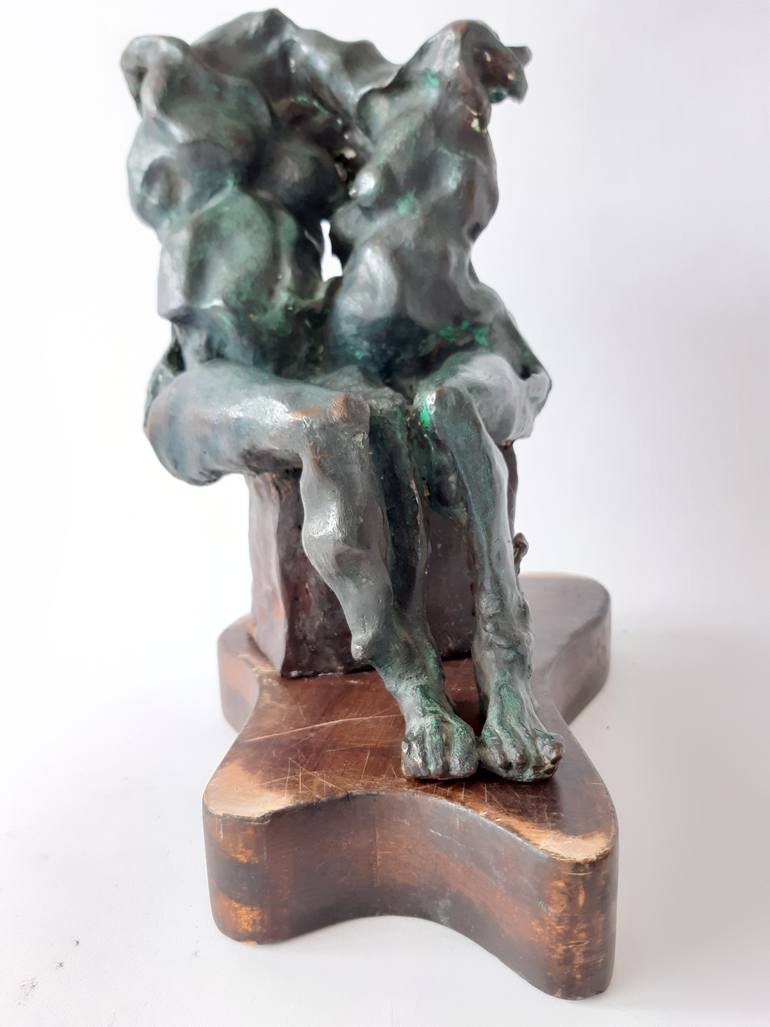 Original Figurative People Sculpture by Elif Jalili