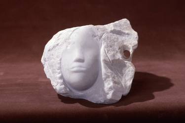 Original Figurative Women Sculpture by Vahram Hovakimyan