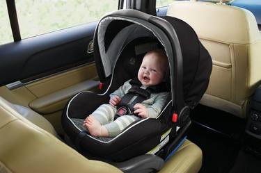 https://topbabyseats.com/graco-snugride-snuglock-35-infant-car-seat/ thumb