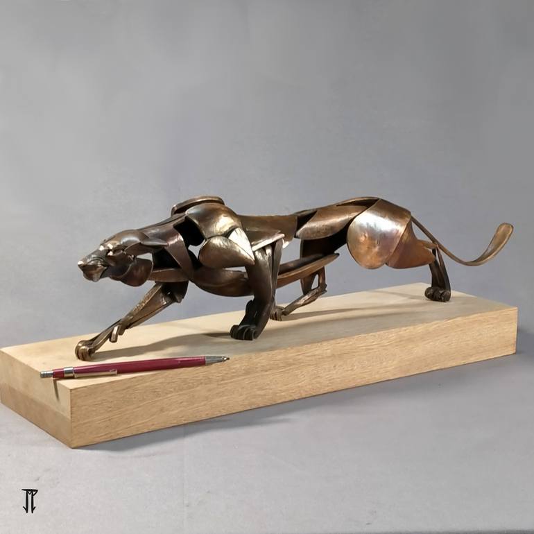 Original Figurative Animal Sculpture by Jose Miguel Pino