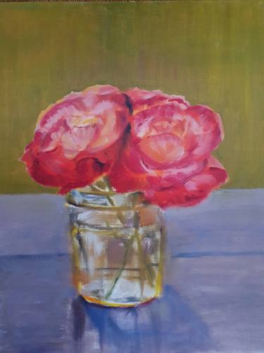 Red roses in jar thumb