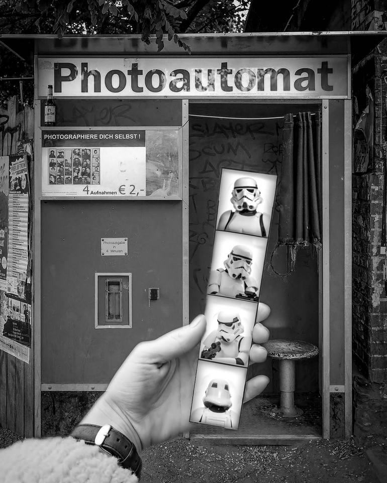 Photoautomat - Limited Edition 1 of 20 Mixed Media by Tony Leone