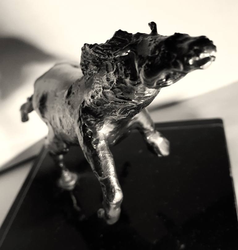 Original Figurative Animal Sculpture by severino Braccialarghe