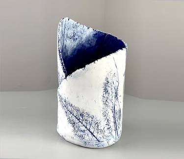 Ceramic Vase thumb