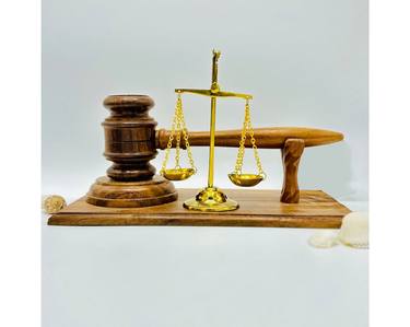 Royal Justice Scale & Gavel thumb
