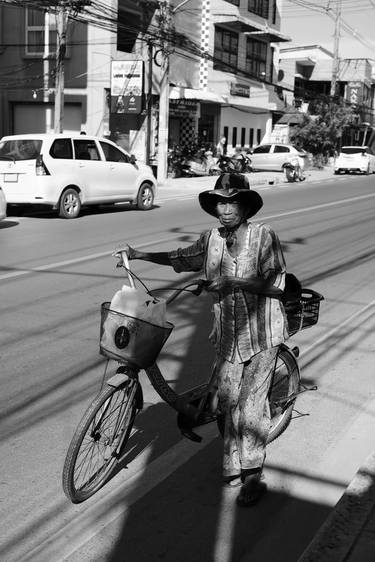 Original Street Art Women Photography by Vladimir Atlas