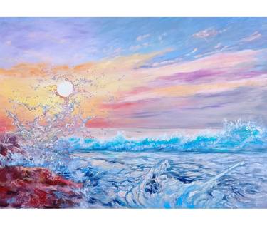 Splashes Of Water On Sunset Seascape. thumb