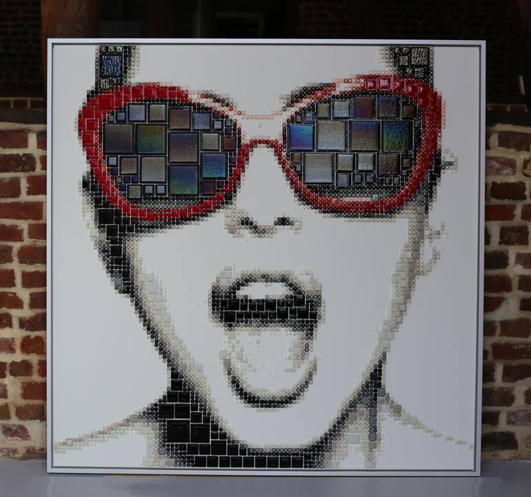 Original Pop Art Portrait Sculpture by Tessa Van Thienen