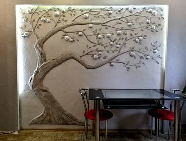 Apple tree. Bas-relief. Stucco thumb