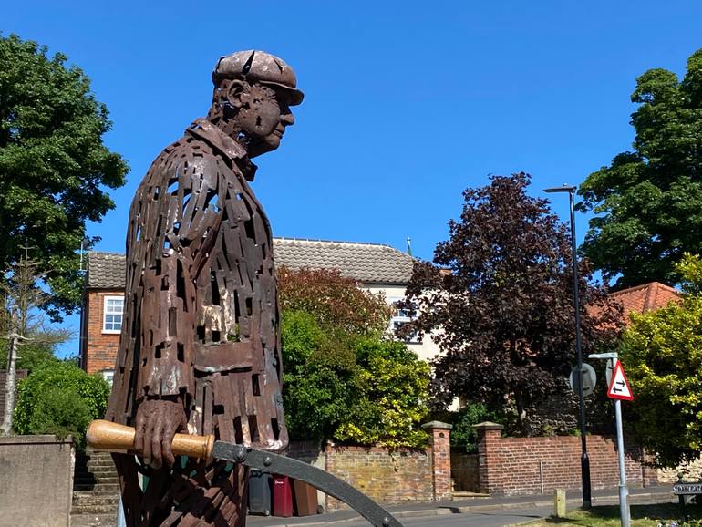 Original Figurative People Sculpture by James Sutton Arbs