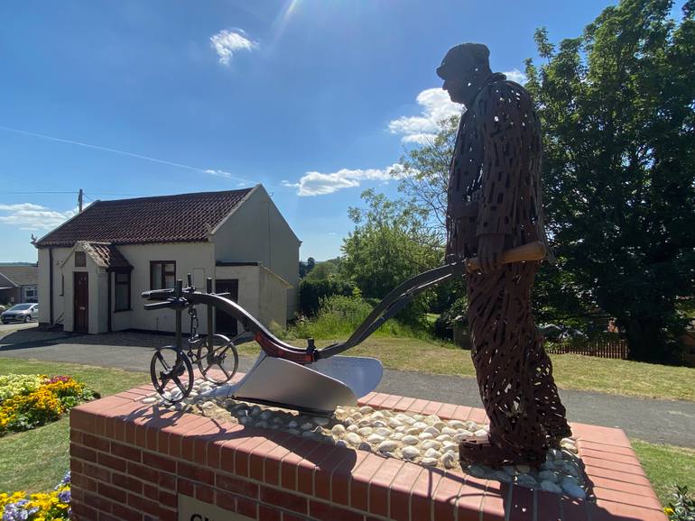 Original Figurative People Sculpture by James Sutton Arbs