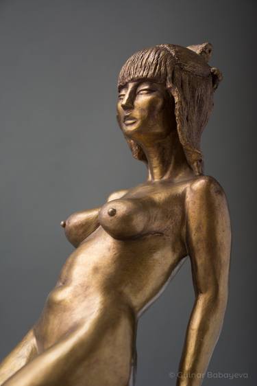 Original Figurative Nude Sculpture by Gülnar Babayeva